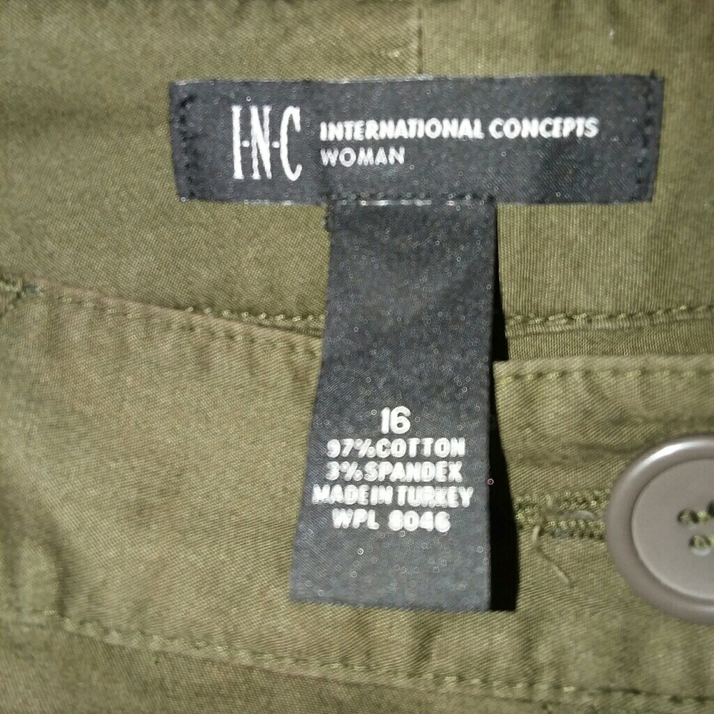 Inc Capris - image 5